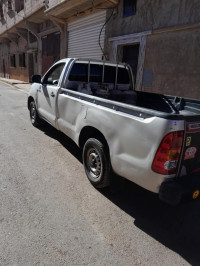 voitures-toyota-hilux-2007-ouled-brahim-saida-algerie