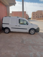 voitures-renault-kangoo-2018-mostaganem-algerie