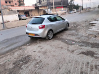 voitures-seat-ibiza-2013-larbatache-boumerdes-algerie