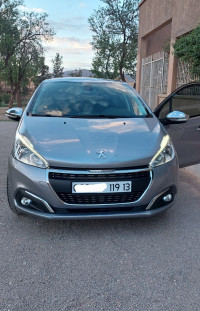 voitures-peugeot-208-2019-allure-facelift-tlemcen-algerie