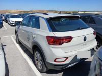 voitures-volkswagen-t-roc-2023-life-alger-centre-algerie