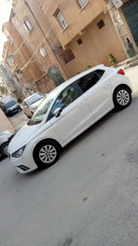 voitures-seat-ibiza-2018-style-bordj-el-kiffan-alger-algerie