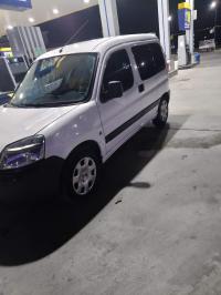 السيارات-النفعية-peugeot-partner-2004-العلمة-سطيف-الجزائر
