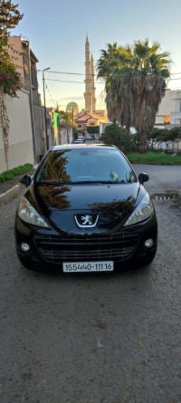 voitures-peugeot-207-2011-sportium-ben-khellil-blida-algerie