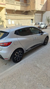 voitures-renault-clio-4-2019-limited-biskra-algerie