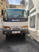 camion-isuzu-nkr-2000-el-khroub-constantine-algerie