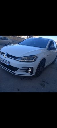 voitures-volkswagen-golf-7-2018-gtd-bouira-algerie