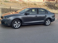 voitures-volkswagen-passat-2016-bordj-bou-arreridj-algerie