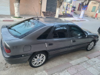 berline-renault-safrane-1998-ouamri-medea-algerie