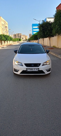 voitures-seat-leon-2017-fr15-ain-bessem-bouira-algerie