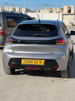 citadine-peugeot-208-2023-gti-chelghoum-laid-mila-algerie