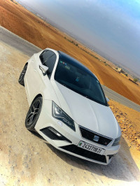 voitures-seat-leon-2018-ben-freha-oran-algerie