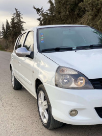 voitures-renault-clio-campus-2013-relizane-algerie