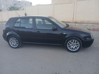 voitures-volkswagen-golf-4-2002-tebessa-algerie