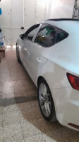 moyenne-berline-seat-leon-2014-bir-el-djir-oran-algerie