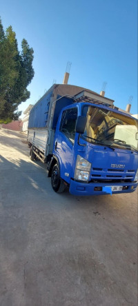 camion-isuzu-2014-mohammadia-mascara-algerie