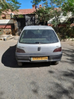 voitures-peugeot-106-2001-medea-algerie