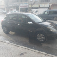 voitures-renault-clio-3-2012-salah-bey-setif-algerie