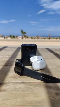 Offre Spéciale: SmartWatch + AirPods Pro 2 (sans boîte) + PowerBank 10 000 mAh + Câble USB (iOS)