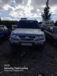 voitures-mitsubishi-pajero-court-2004-constantine-algerie