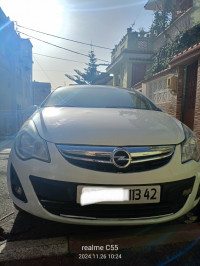 voitures-opel-corsa-2013-kolea-tipaza-algerie