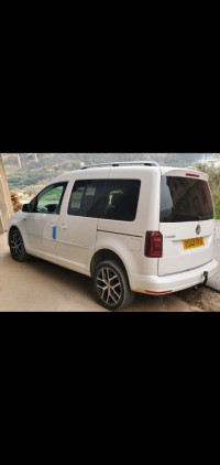 voitures-volkswagen-caddy-2018-highline-sidi-aich-bejaia-algerie