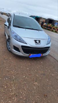 voitures-peugeot-207-2010-active-ain-yagout-batna-algerie