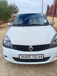 voitures-renault-clio-campus-2012-bye-el-maine-ain-defla-algerie