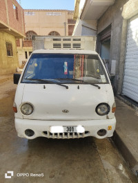 camion-غيليزان-hyundai-h100-frigo-2001-djidioua-relizane-algerie