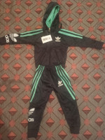 autre-ensemble-adidas-pour-les-enfants-oran-algerie