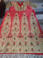 robes-robe-traditionnelle-belouizdad-alger-algerie