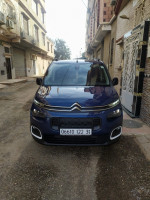 commerciale-citroen-berlingo-2022-relizane-algerie