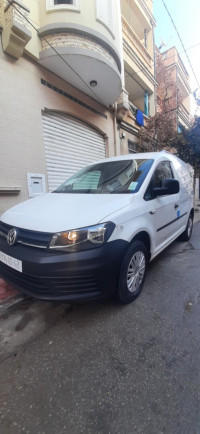 voitures-volkswagen-caddy-2017-el-eulma-setif-algerie