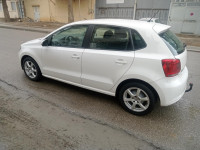 voitures-volkswagen-polo-2014-team-reghaia-alger-algerie