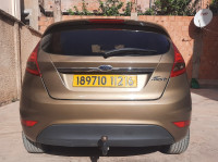 voitures-ford-fiesta-2012-meftah-blida-algerie