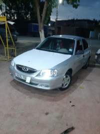 voitures-hyundai-accent-2012-gl-chlef-algerie