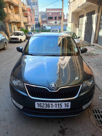 voitures-skoda-rapid-2015-el-harrach-alger-algerie