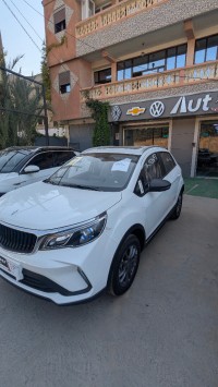 سيارات-livan-x3-pro-2025-automatique-avec-toi-ouvrant-الطاهير-جيجل-الجزائر