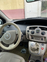 voitures-renault-scenic-2009-algerie