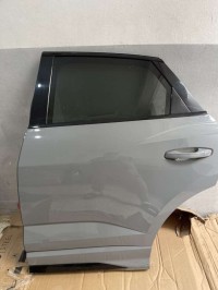 pieces-vehicules-porte-arriere-q3-oran-algerie
