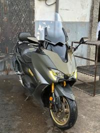 دراجات-نارية-وسكوترات-yamaha-tmax560-2021-بئر-الجير-وهران-الجزائر