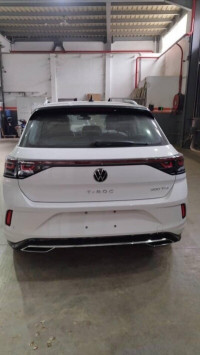 voitures-volkswagen-t-roc-2024-r-line-rouiba-alger-algerie