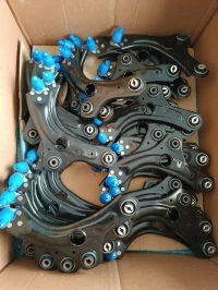 Triangle de suspension d'origine CLIO5