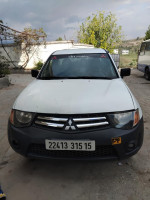 voitures-mitsubishi-l200-2015-tizi-ouzou-algerie