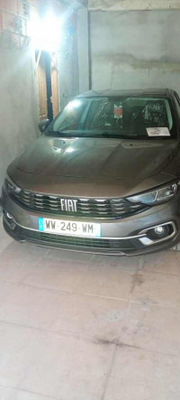 voitures-fiat-life-2025-guelma-algerie