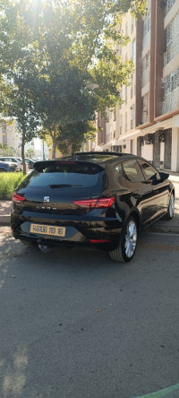 voitures-seat-leon-2019-urbain-hraoua-alger-algerie