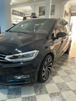 break-familiale-volkswagen-touran-2018-setif-algerie