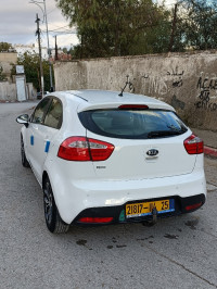 voitures-kia-rio-5-portes-2014-funny-constantine-algerie