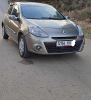 voitures-renault-clio-3-2010-djemaa-beni-habibi-jijel-algerie