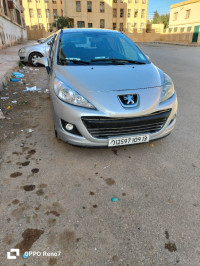 voitures-peugeot-207-2009-active-tlemcen-algerie